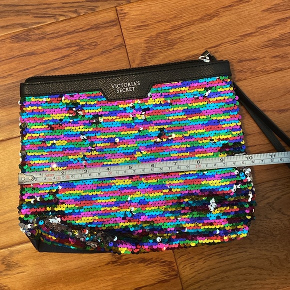 Victorias Secret rainbow sequin pouch/makeup bag - Picture 4 of 5